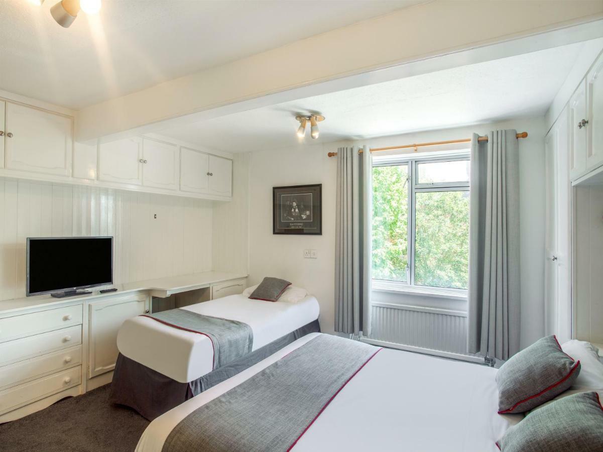 Oyo Avalon Lifestyle Guest House Hove Exterior foto